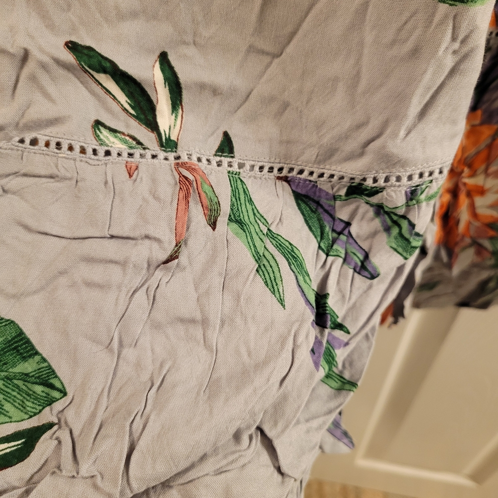 Gray Skirt With Bright Floral (Orange, Purple, Green, Yellow) Size LARGE NWT - Picture 4 of 9